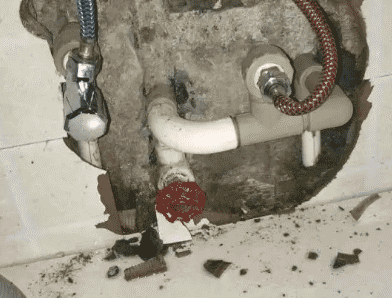 永登卫生间漏水维修公司专业为您介绍下永登查漏水的服务流程是怎么样的。首先需求找专业的师傅走效